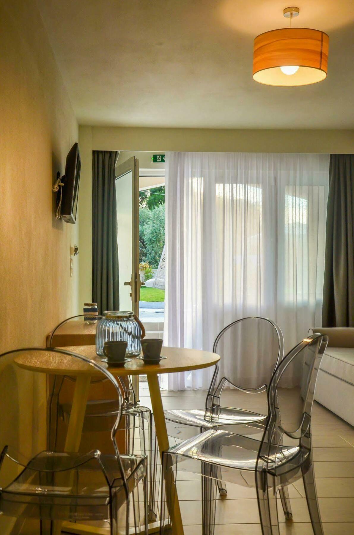 Aelia Villa Limenas  Luaran gambar